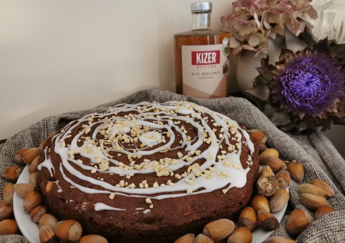 Kuchen KIZER Alte Haselnuss